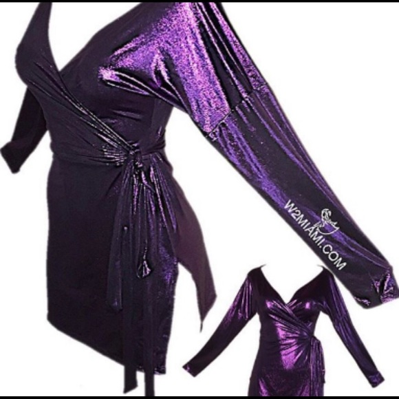 NWOT Metallic Long-Sleeve Deep V-Neck Wrap - Picture 5 of 7